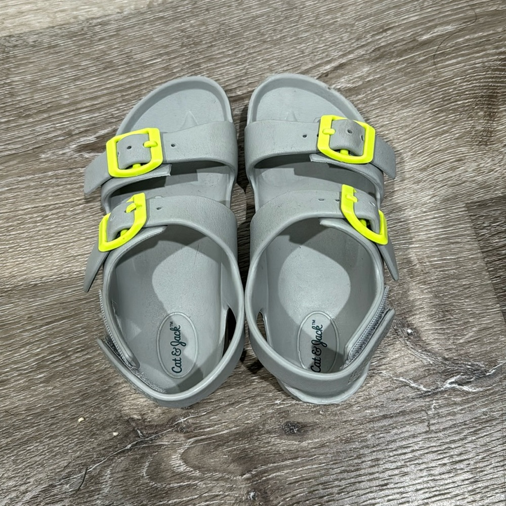 Cat & Jack sandals for toddler